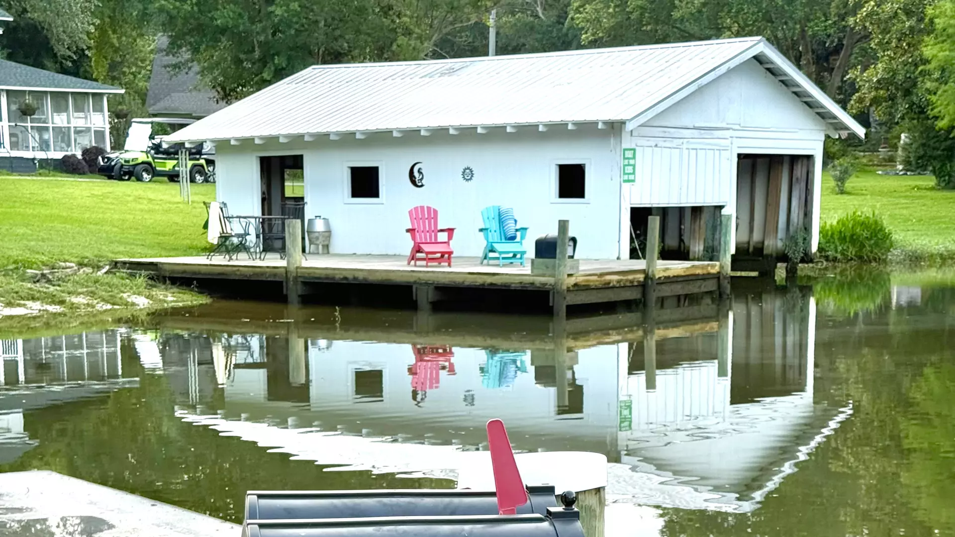 Mailbox and Chairs